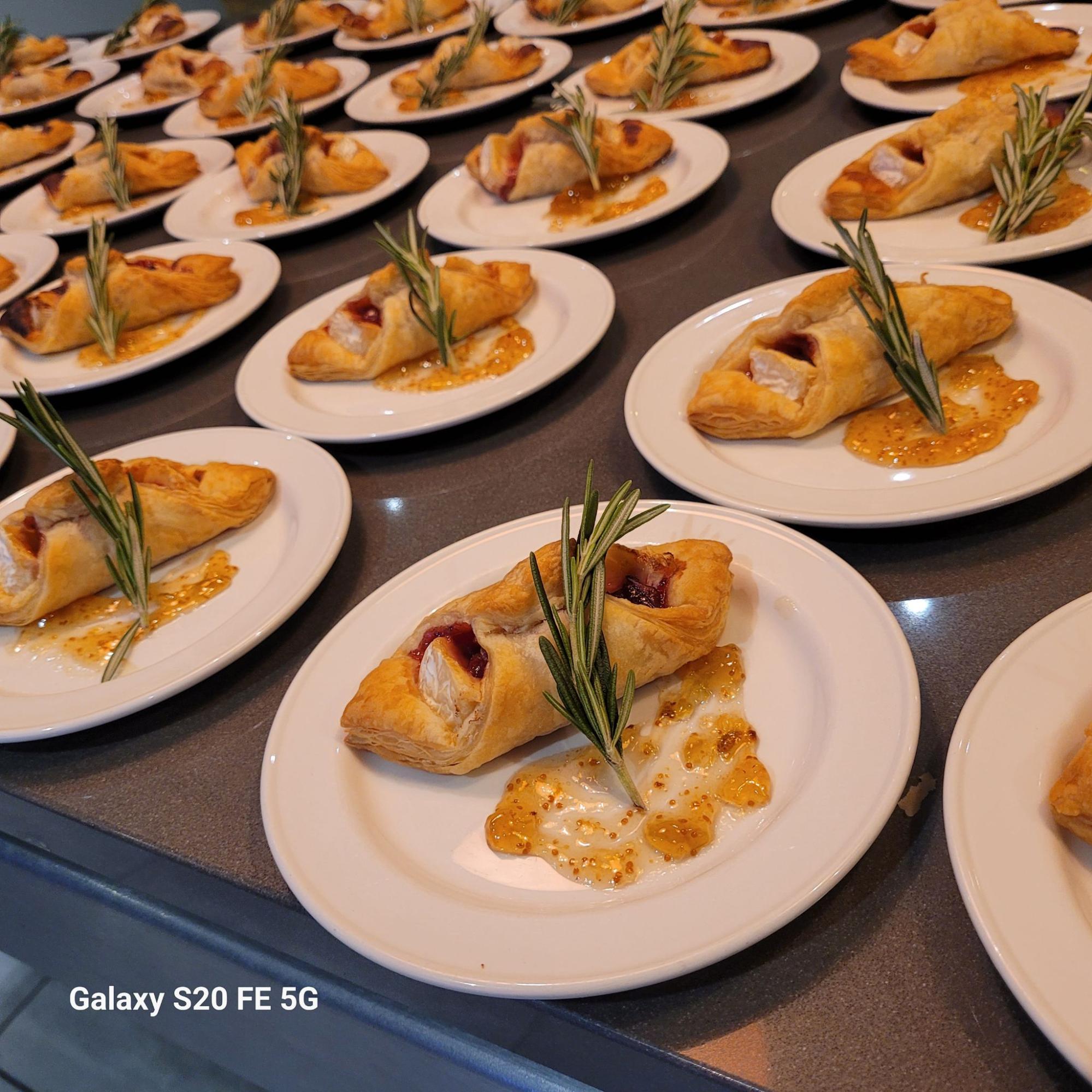 Planning a Wedding in Saskatoon? Here's Why Couples Choose Saskatoon Inn